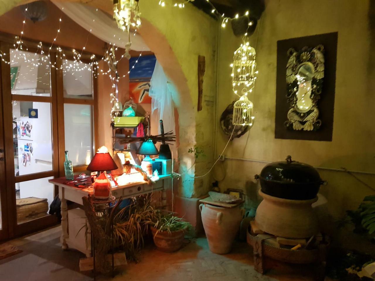 阿尼尼雅住宿加早餐旅馆 卡尔图西 外观 照片